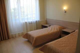 Гостиница Sokol Дзержинск Двухместный номер с 2 отдельными кроватями и душем-10